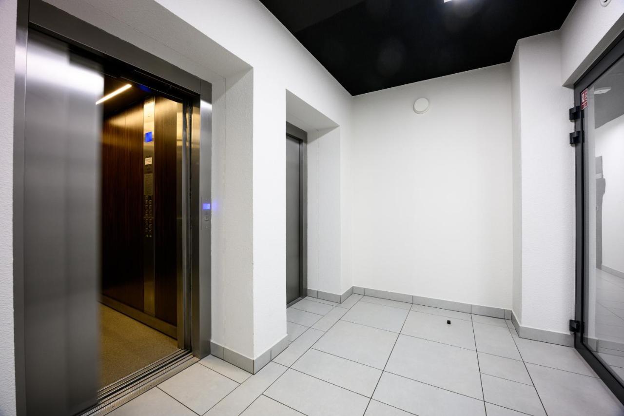 קרקוב Native Apartments Barska 69 מראה חיצוני תמונה